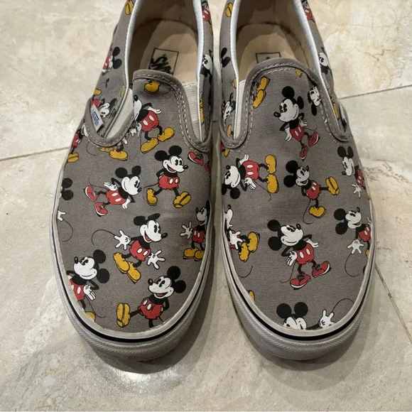 Disney X Vans Mickey Mouse - Picture 1 of 5